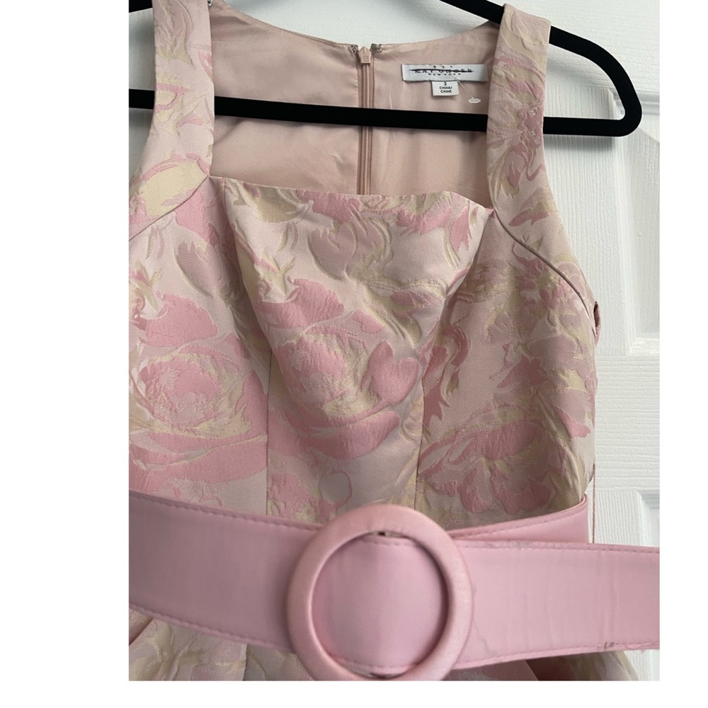 Kay Unger Morgana Dress in
Pink Mauve size 2 - Picture 4 of 9